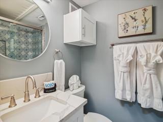 Victorian 3110 - Seaside Abode - 1
