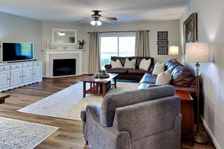 Family Gathering Whispering Pines 514 - 9