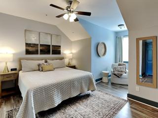 The Clubhouse 3206 - 2