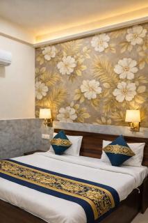 Hotel Grand Radhe Krishna inn - 8