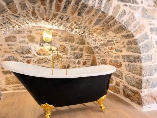 The Castle Junior Suite - 4