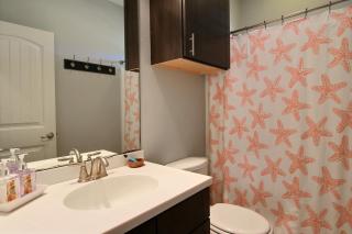 Family Tides Beach House - 2