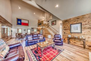 The Lone Star Lodge - 8