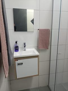Kitnet com 2 Ambientes em Área Nobre - 6