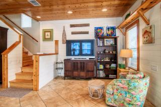 The Ohana Hut - 6