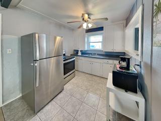 Surfside Escape - 6