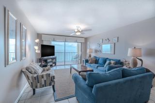 Las Brisas 404 - 5