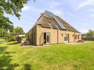 Vossehoeck 3 Apartment with nature reserve view - 0