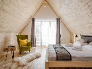 Comfortable holiday home, 3 bedrooms, fireplace - 8