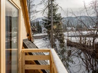 Comfortable holiday home, 3 bedrooms, fireplace - 7