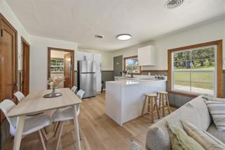 Willow Heaven - Lakefront Cabin Escape - Madill - 5