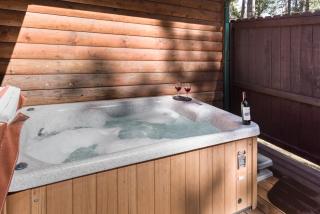Cowboy Cabin - 9