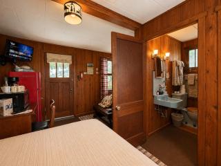 Lincoln Motor Court - 2