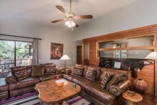 Riverside House - 4