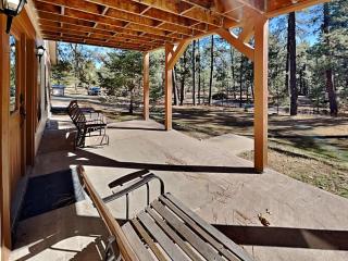 Quiet Mountain Hideaway - 4