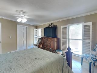 Boca Shores 314 - St. Pete Beach - 3