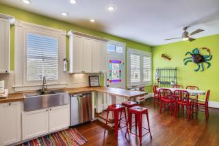AbFab Seaside Cottage - 2