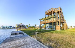 Blue -Crab- Cove - 0