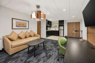 Fairfield by Marriott Inn & Suites Mount Pleasant, WI - 0