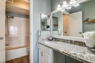 Victorian 1205-Room with a View - 2