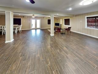 Harbor View Breeze - 9