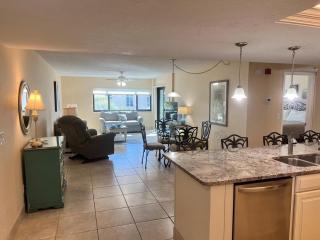 Siesta Sands 310 - 8