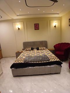 Mellburry Suite Studio Apartment - 1