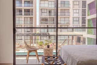 Apto Moderno con Balcon Vista al Mar y Piscina - 9