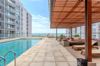 Apto Moderno con Balcon Vista al Mar y Piscina - 2