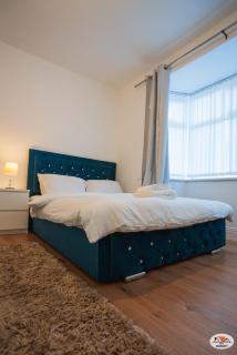 Spacious 2-Bedroom In Newcastle, Near Metrocentre With Free Parking & Ultra Fast Wi-Fi - 6
