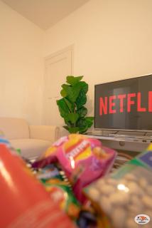 Spacious 2-Bedroom In Newcastle, Near Metrocentre With Free Parking & Ultra Fast Wi-Fi - 4