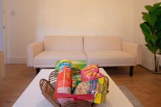 Spacious 2-Bedroom In Newcastle, Near Metrocentre With Free Parking & Ultra Fast Wi-Fi - 1