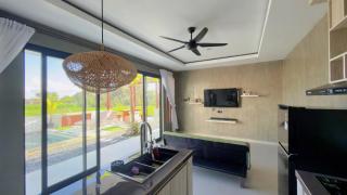 Lai's Complex - 7