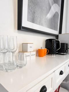 Central Otago Getaway | Modern 2-Bed - Cromwell - 1