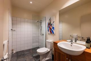 2BR Terrace Downs Villa Ski Golf and Alps Views - 5