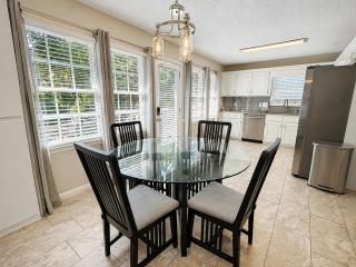 Embrace The Outdoors In This Modern Rydal Setting - 9