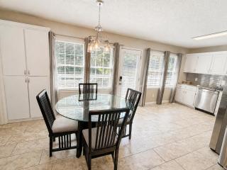 Embrace The Outdoors In This Modern Rydal Setting - 5