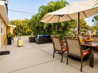 FirePit + Grill • Workspace • Near Stadium/Airport - 4