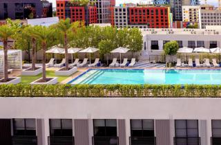 Modern Wynwood Retreat with Rooftop Pool and Skyline Views - 0