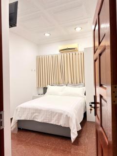 The Haven House Luanda Private Ensuite Suites - 6