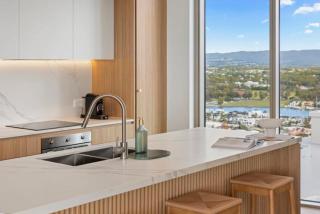 Luxury Lagoon Escape | Ocean Views - 3