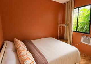 2BR Siargao Tropical Home - 5-10mins away tourist spots - 1