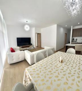 Cristal Home Apartment with a pool - 4
