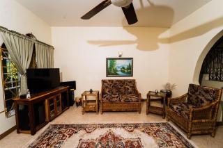 Vacation Rental Coral Spring, Falmouth JAM 8 BDRM - 0