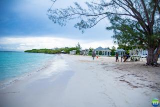 Vacation Rental Coral Spring, Falmouth JAM 8 BDRM - 1
