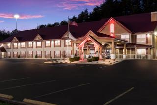 Red Roof Inn & Suites Corbin - 2