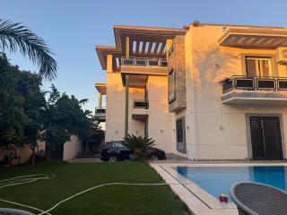 BERGHOFF RESIDENCE - LUXURY AIR- CONDITION VILLA WITH PRIVATE POOL - king Marriott Alex - 8
