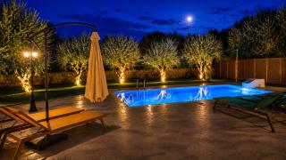 MANGO & PAPAYA - Country Luxury Living - Private Pool & Olive Grove - Dog Friendly & Remote Work Friendly - 2