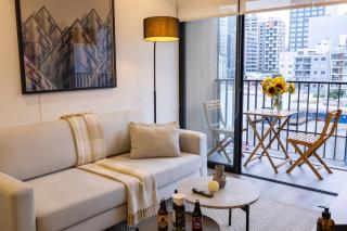 Bright & Modern 1BR w Balcony, WIFI, Free parking - 5
