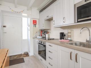 4 Thornlea Mews - 2